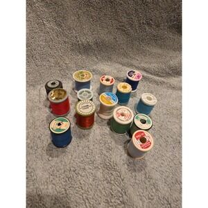 Vintage Variety of 14 Plastic And Styrofoam Thread Spools  Multiple Colors